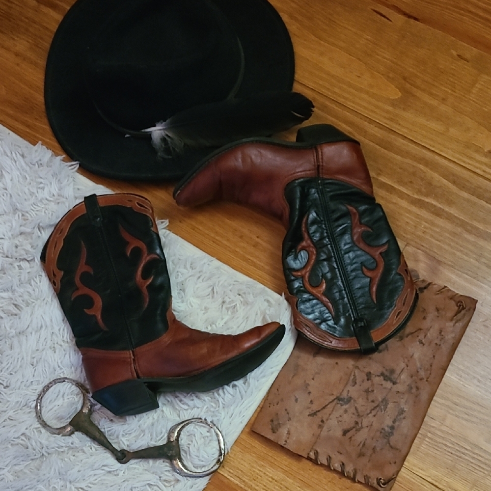 Women's Dingo Inlay Western Leather Cowboy Boots - Black and Brown Size 7